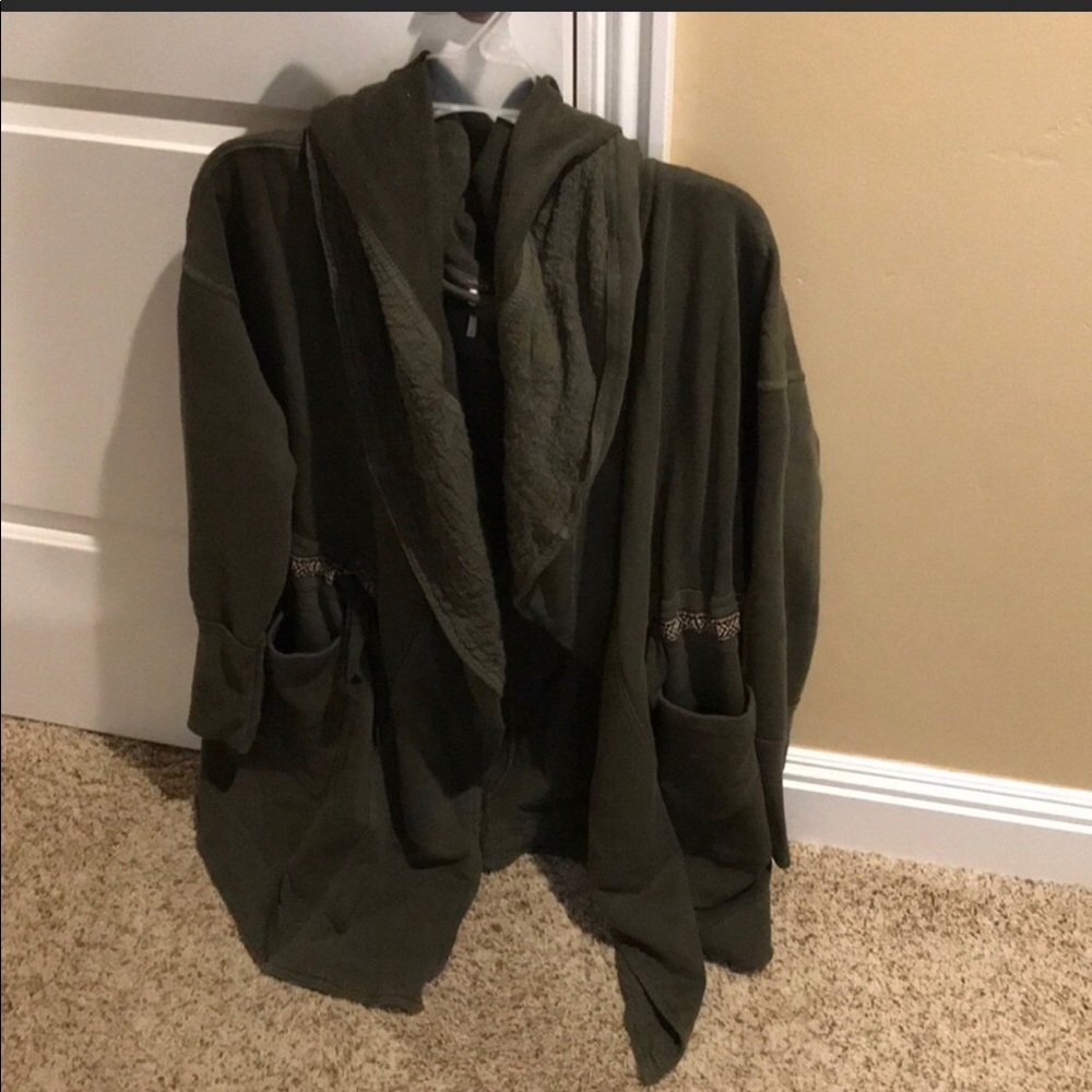 Really fashionable hoodie from Free People!